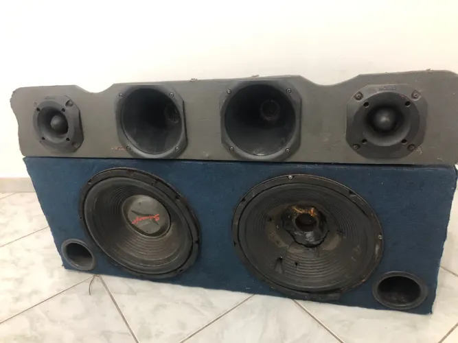 Som de automóvel