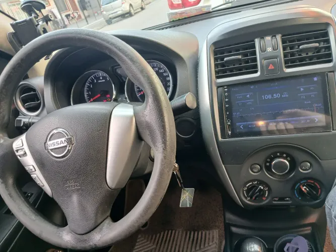 Nissan Versa SV 1.6 16V Flexstart 4P Mec. 2016