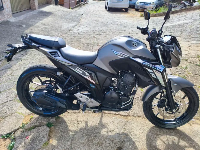 Yamaha Fz25