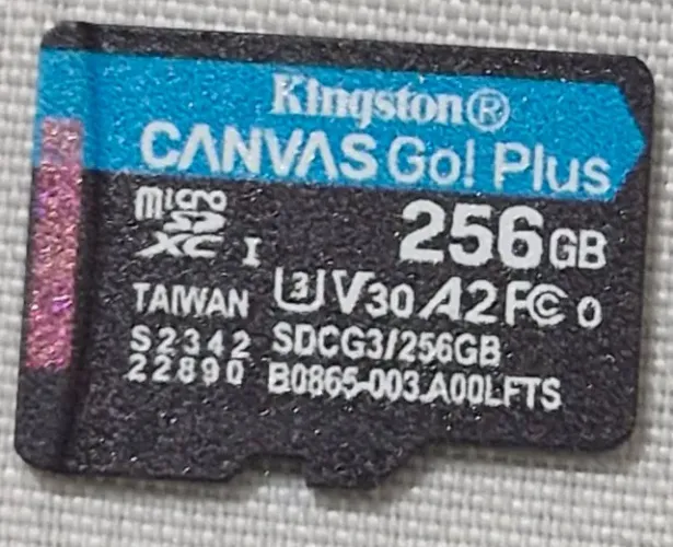 Cartão de memória microSD Kingston 256Gb 
