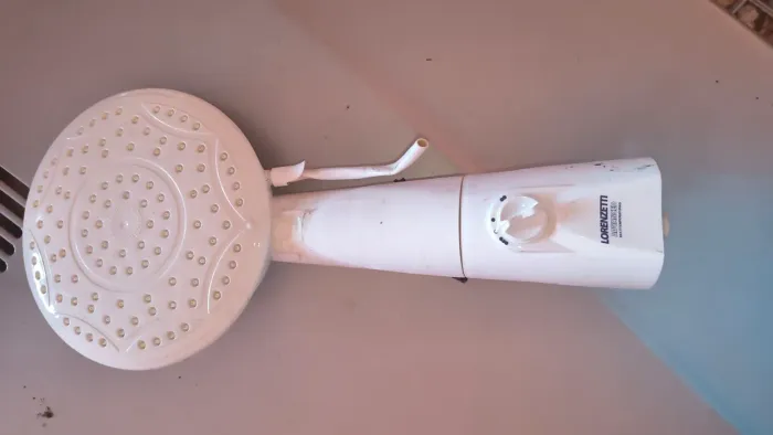 Chuveiro lorezet dava cedo 220v