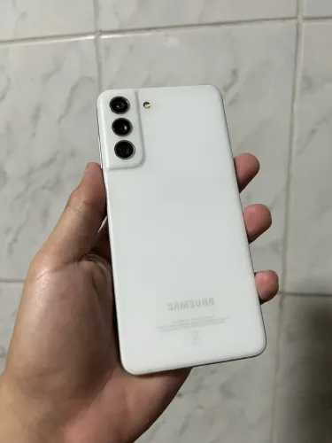Samsung S21FE