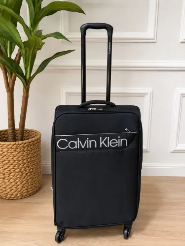 Mala Calvin Klein - tamanho médio
