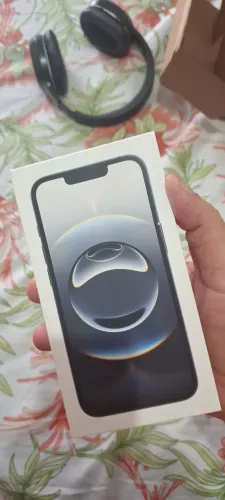 IPhone 16e novo