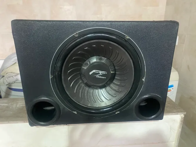 Caixa automotiva