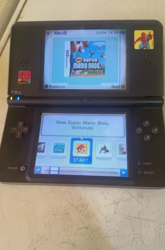 Nintendo DSi XL desbloqueado