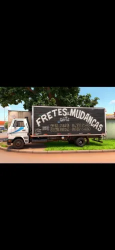 Faço frete caminhão bau