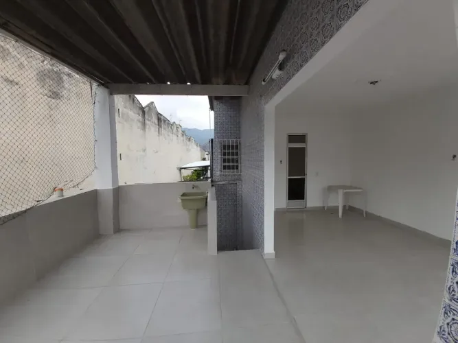Imóvel para aluguel tem 130 metros quadrados com 3 quartos em Vila Isabel - Rio de Janeiro