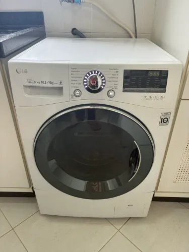 Lava e Seca LG
