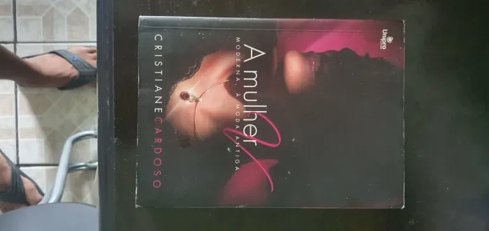 Livro A Mulher Moderna à Moda Antiga