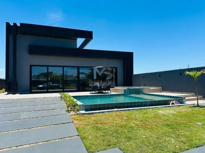 Casa para locação mensal no Condomínio Oásis do Rio Paraná-PR