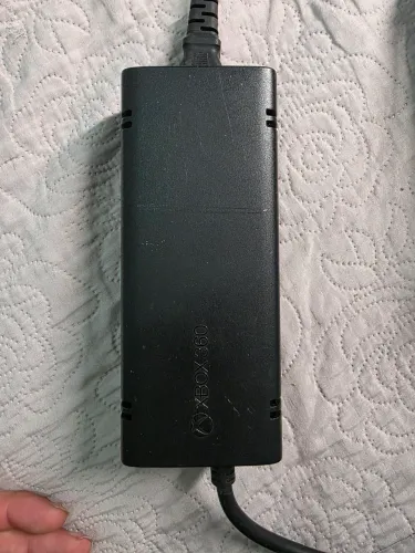 Fonte Xbox 360 Super Slim, Original
