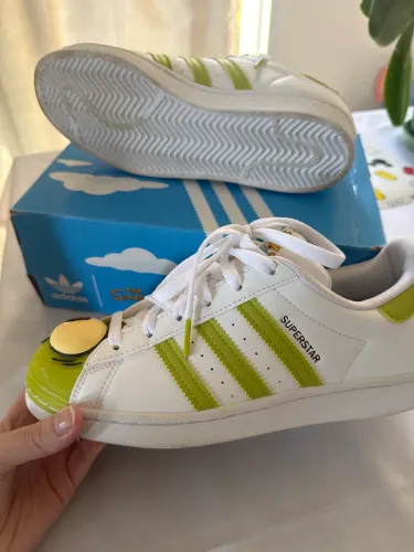 Tênis Adidas The Simpsons