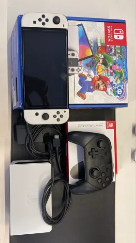 NINTENDO SWITCH OLED DESBLOQUEADO