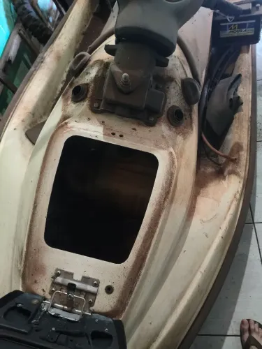 Casco jet seadoo e peças