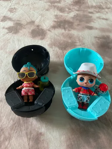 2 Bonecos LOL Surprise Boys Originais com Cápsula e Acessórios