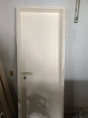 Porta com forra e vista nova 60 cm