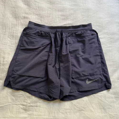 shorts nike running tech pack masculino