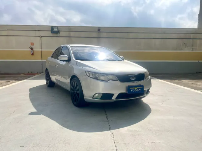 Kia Motors Cerato 1.6 16V Aut. 2011