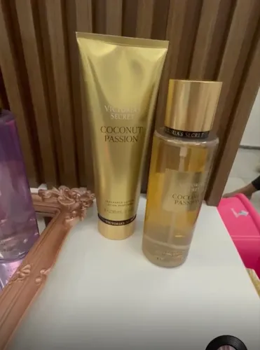 Kit Bodyplash+Hidratante Victoria?s Secret originais 