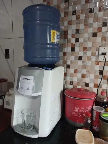 Vendo bebedouro de bancada * zap