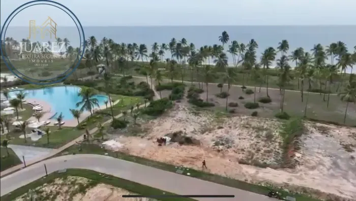 ÚNICO TERRENO FRENTE MAR COM 800M², DISPONÍVEL PARA VENDA NA PRAIA DO FORTE!