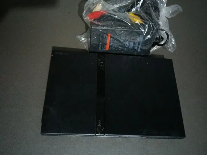 Playstation 2 com lacre só roda cd original