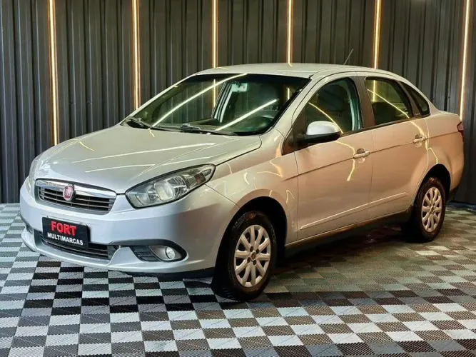 Fiat Grand Siena Attrac. 1.4 EVO F.flex 8V 2014