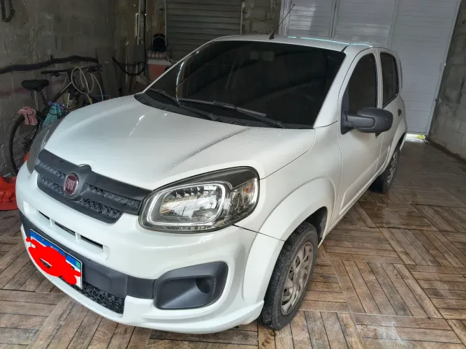 Fiat Uno Attractive 1.0 Flex 6V 5P 2017