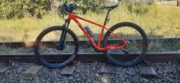 Bicicleta Audax Auge 600