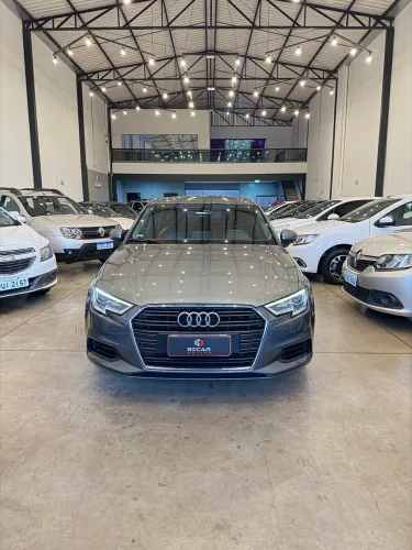 Audi A3 Sedan 1.4 TFSI Flex Tiptronic 4P 2017