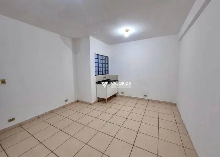 Kitnet com 1 dormitório para alugar, 80 m² por R$ 1.250,00/mês - Jardim Maria Eugênia - So