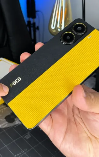 Troco POCO X7 Pro com poucos meses.