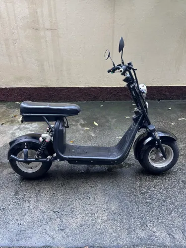 Scooter elétrica anda beeeemmm