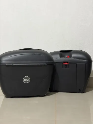 Baús Bauletos GIVI