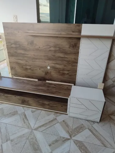 Vendo painel de parede lindo semi novo 500$ passo cartão Recanto das emas
