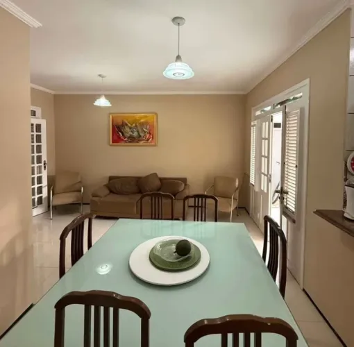 Vende-se casa no Una KF