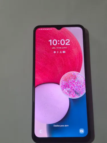Samsung A13  R$ 400,00 divido no cartão 