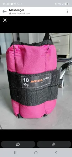 Uma caneleira de 10kg rosa 