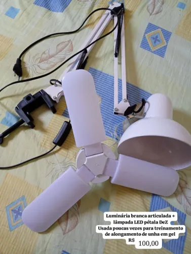 Luminária articulada 