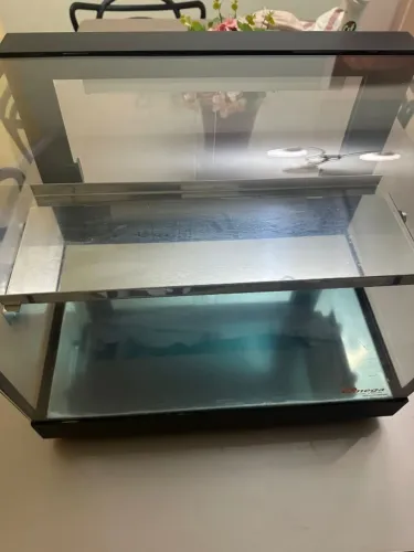 Vitrine fria Gama preta 