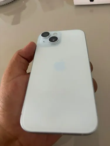 iPhone 15 128g