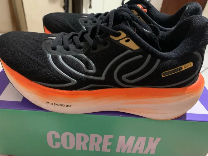 TENIS OLYMPIKUS CORRE MAX PRETO LARANJA