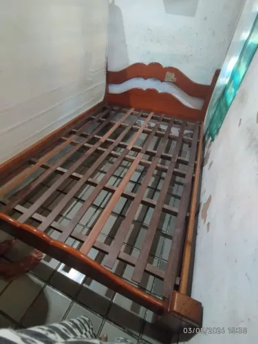 Cama de casal Massaranduba