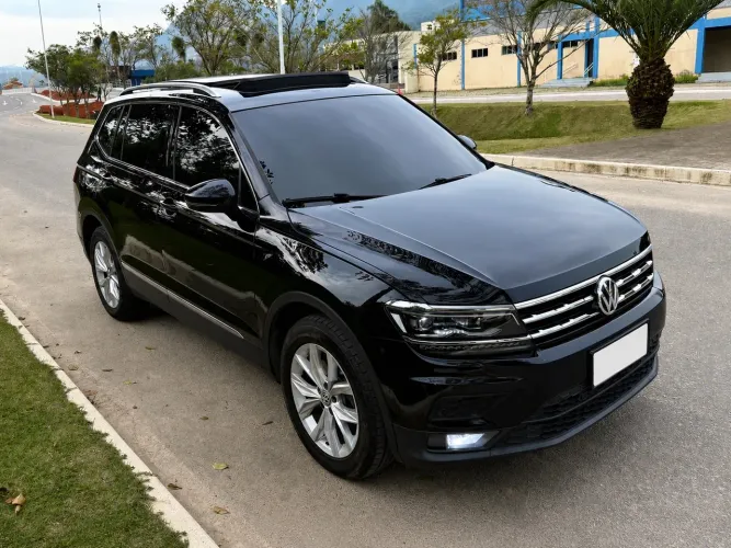 Volkswagen Tiguan Allspac Comf 250 TSI 1.4 Flex 2018