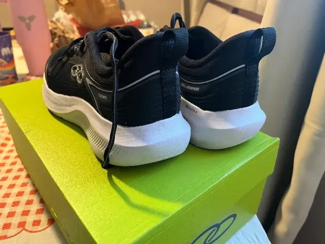 tenis olympikus semi novo