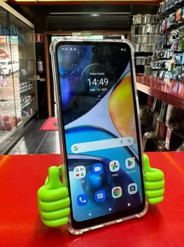 Celular Motorola 128 gigas com acessórios