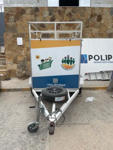 TRAILER (REBOQUE)