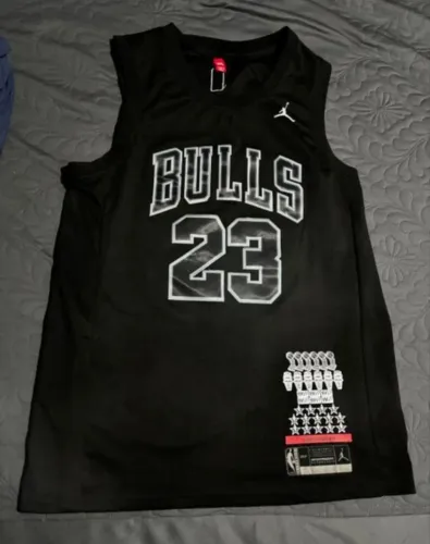 Regata Bulls Preta - Edição Ilimitada MVP