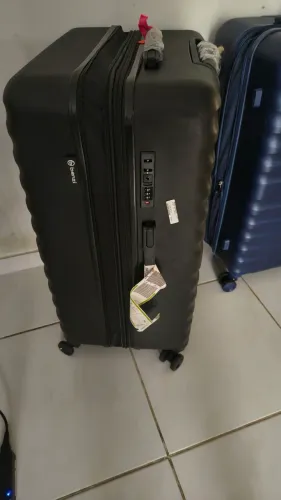 Vendo malas de viagem. 23kgs